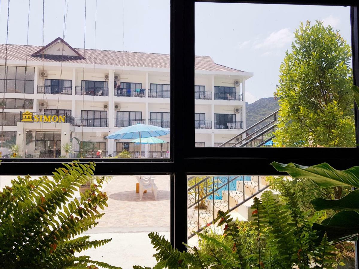 Simon Riverside Hotel Vang Vieng Extérieur photo