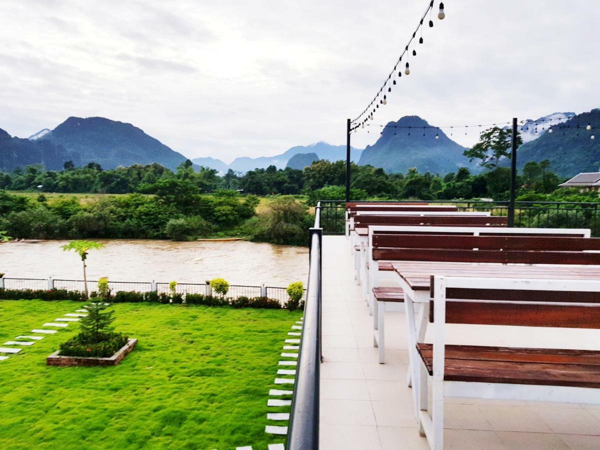 Simon Riverside Hotel Vang Vieng Extérieur photo